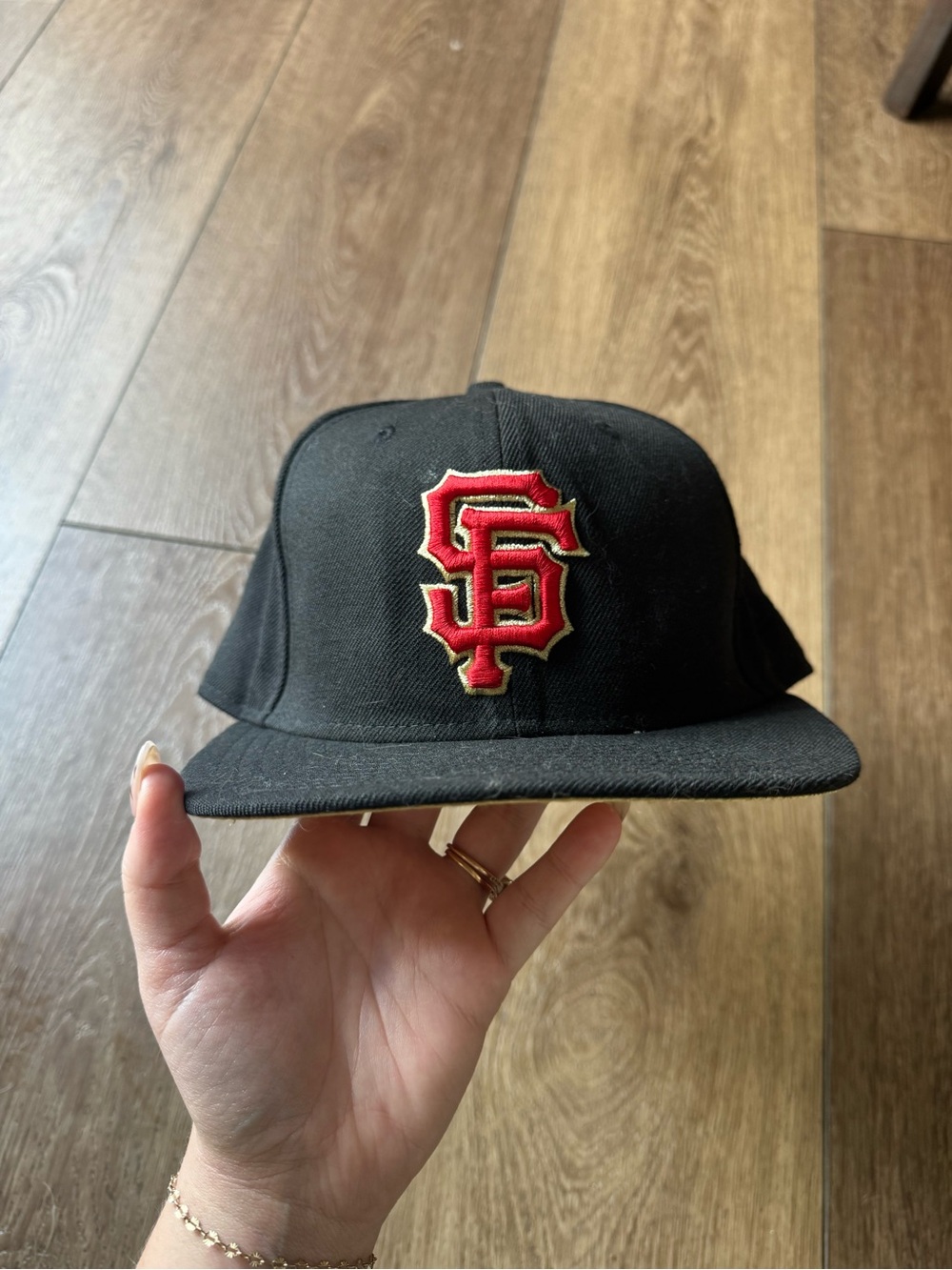 San Francisco Giants New Era 59FIFTY Fitted Hat 7 1/8 Black Gold Bottom